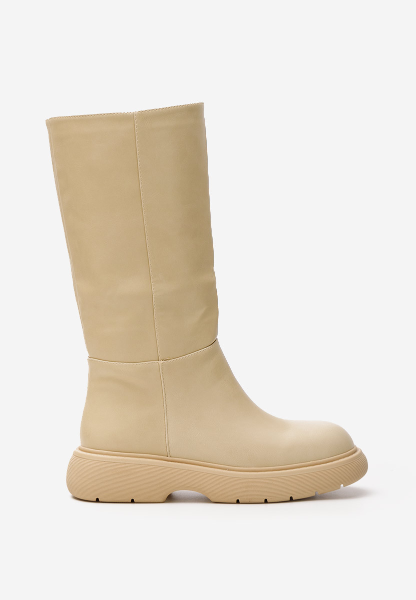 Дамски ботуши бежов Cayenne