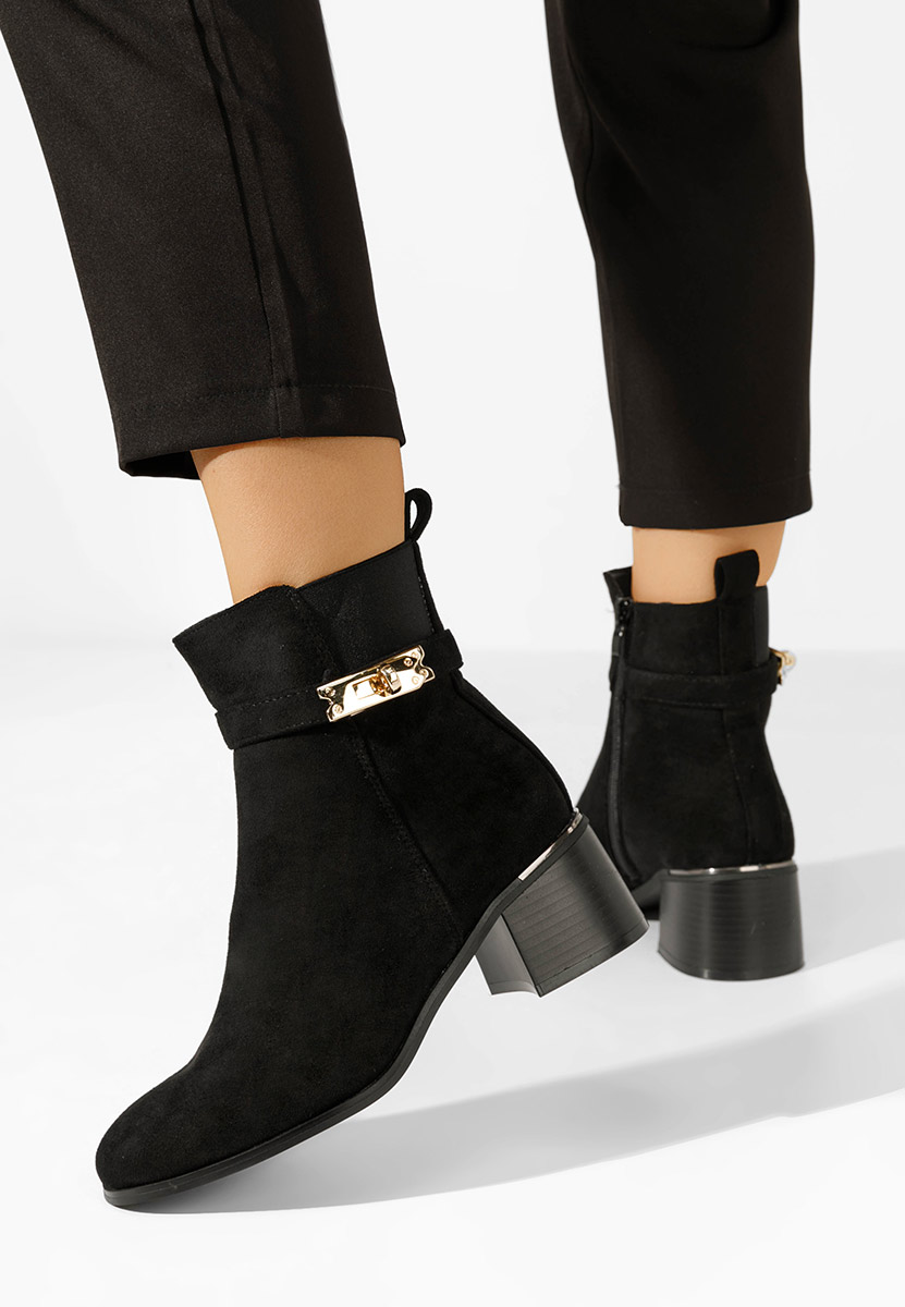 Боти на дебел ток Jessica черен