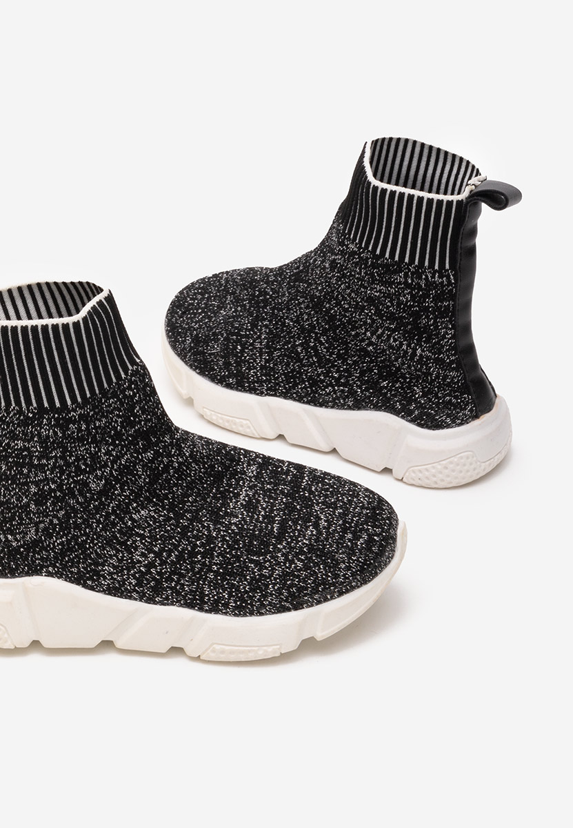 Детски маратонки Terjei черни