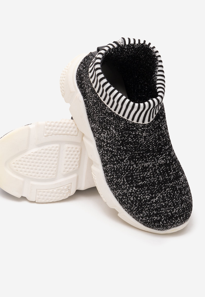 Детски маратонки Terjei черни