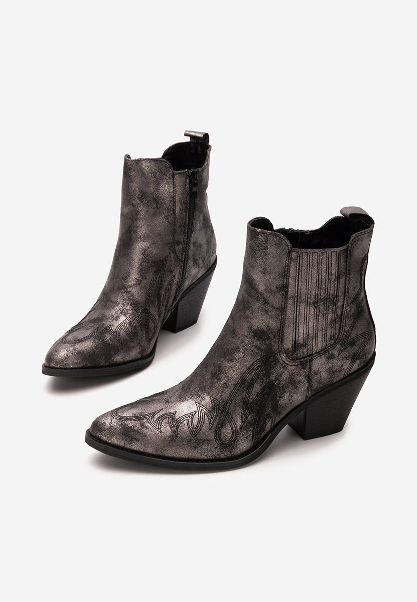 Заострени Pesire сив