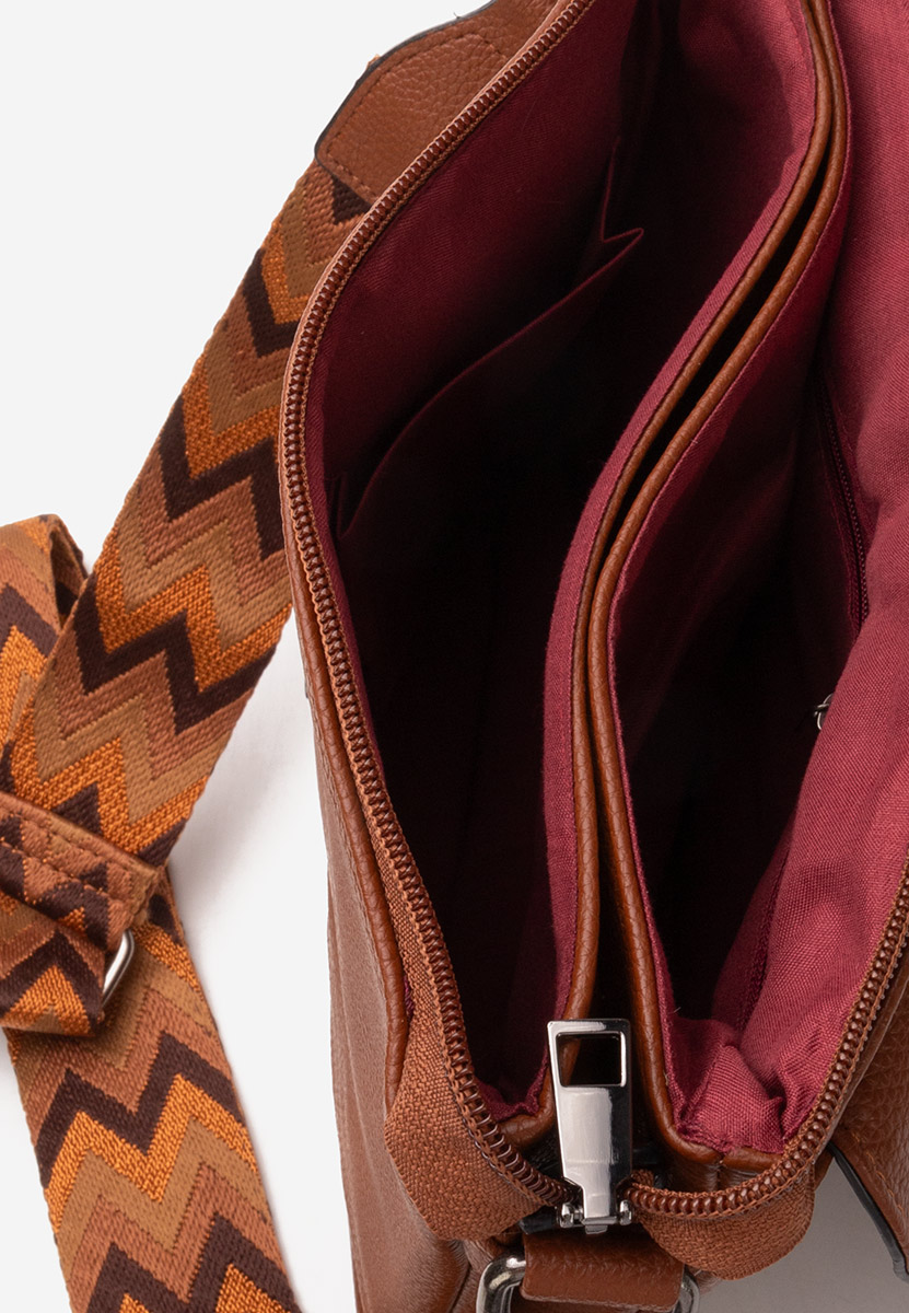 чанта за рамо Hermelinda кафява