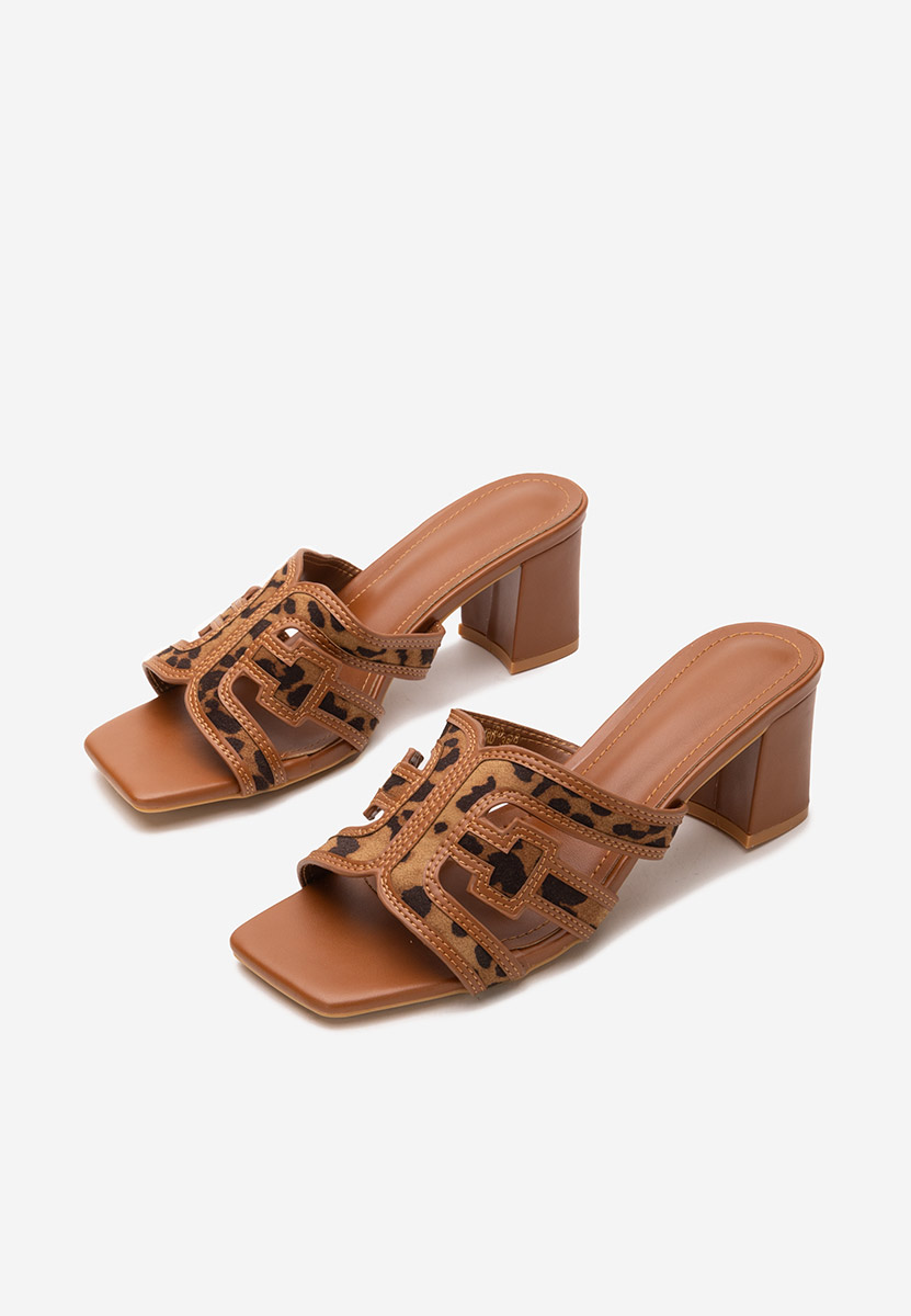 Чехли на ток Cordina леопарди