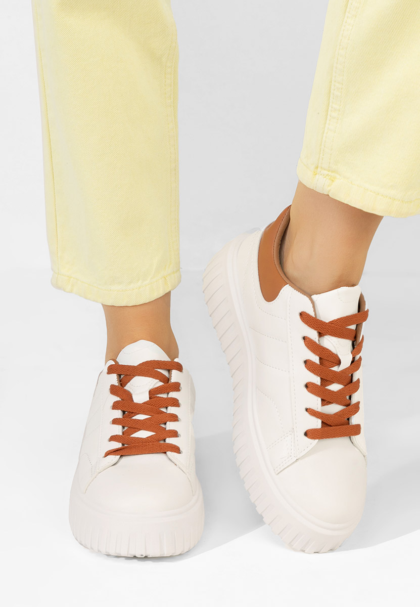 Cникърси на платформа Raula бели