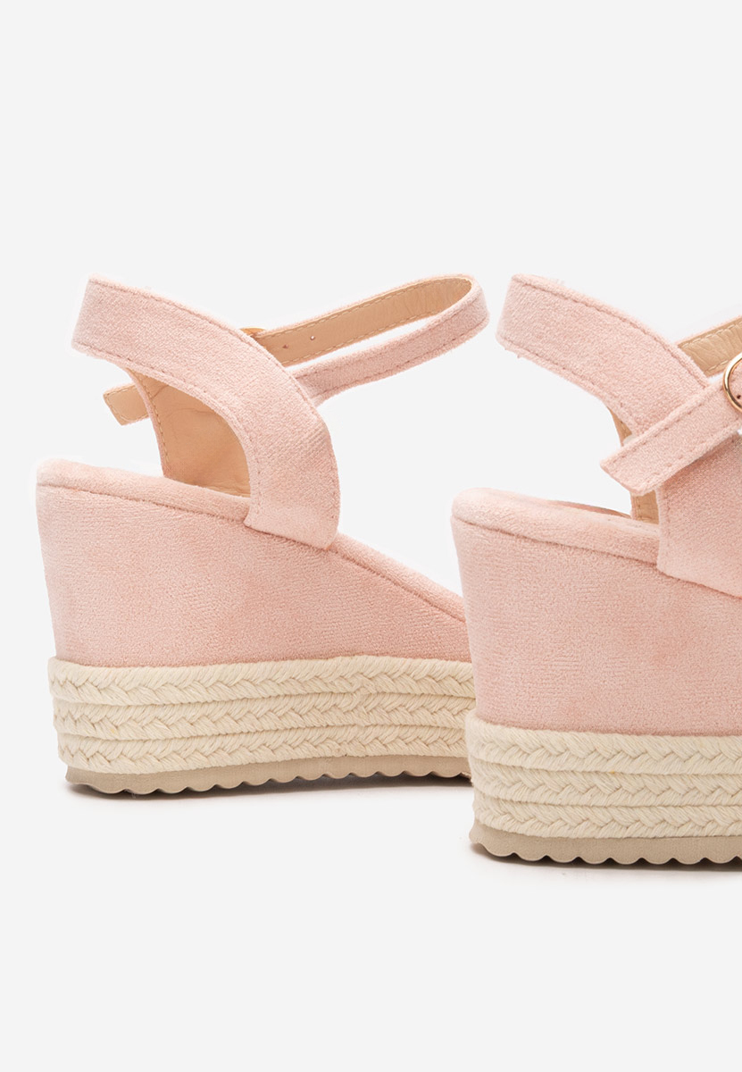 Сандали на платформа Debbi розов