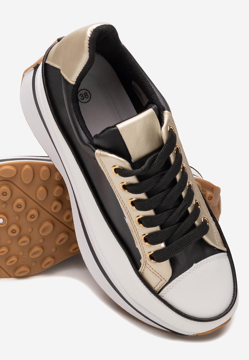 Cникърси на платформа Lavenia черни