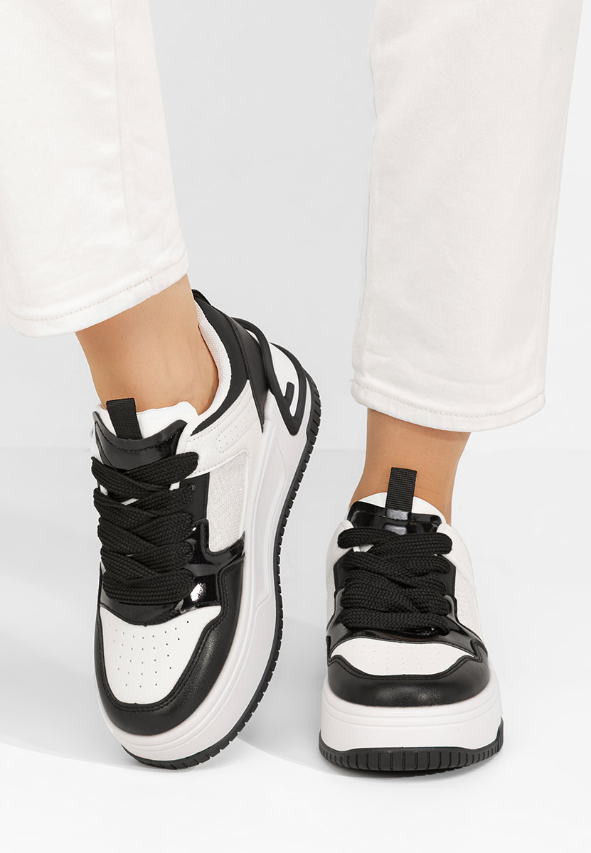 Cникърси на платформа Jenyffer бели