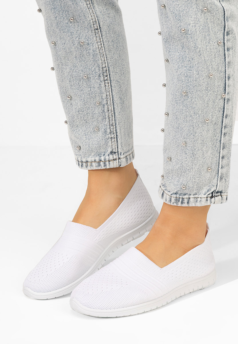 Дамски кецове Slip-on Lucila бели