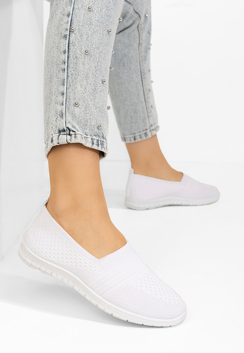 Дамски кецове Slip-on Lucila бели