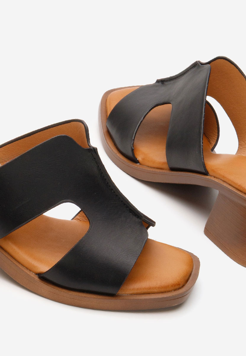 Чехли на ток Merysa черни