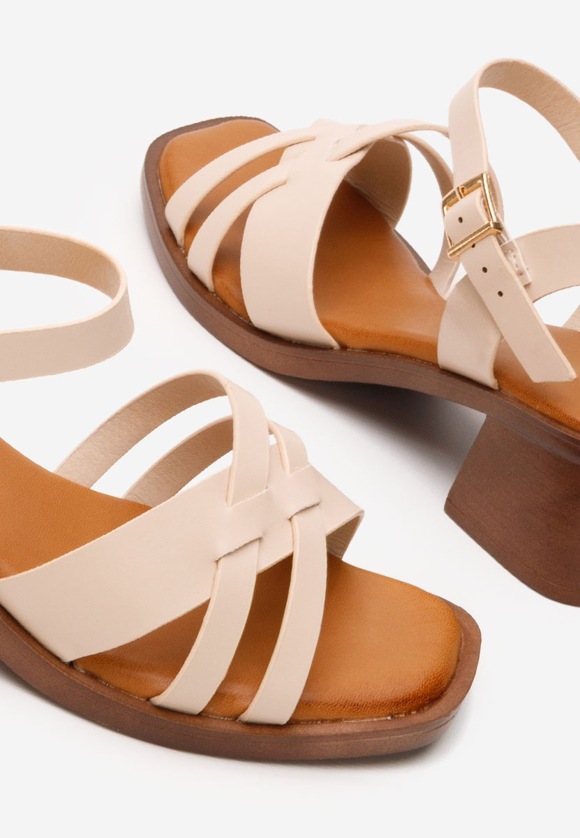 Сандали на ток Lolytta бежов