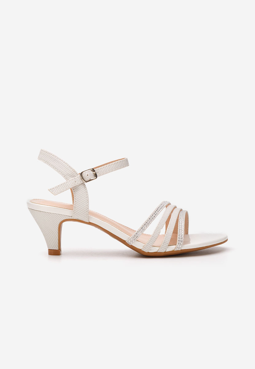 Cандали на нисък ток Dennisa бели