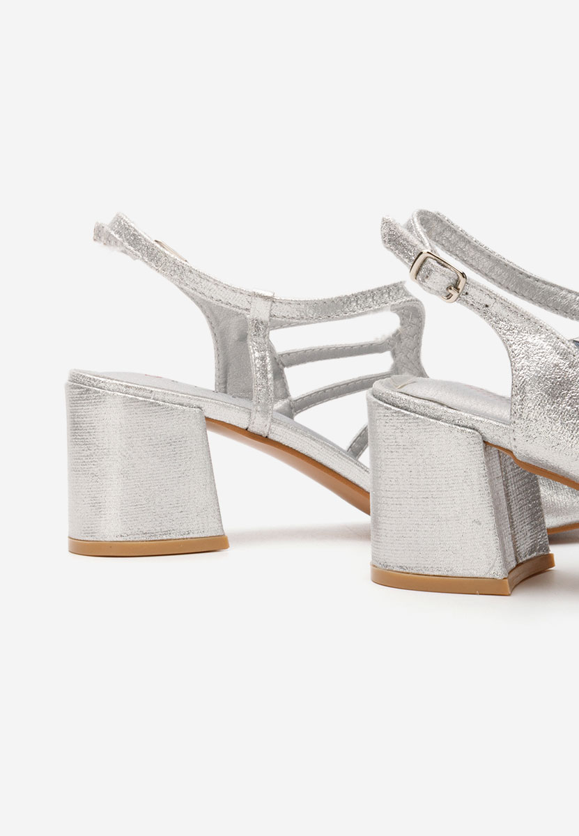 Сандали на ток Margarita сив