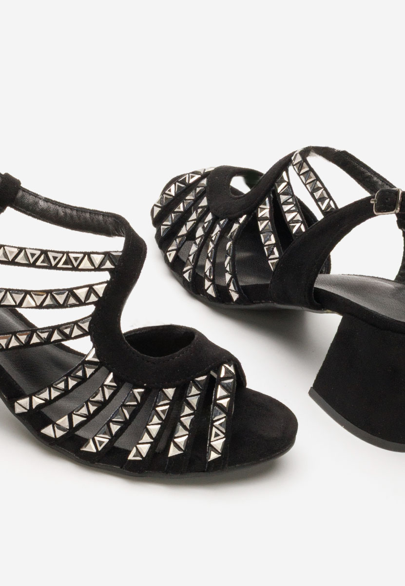 Сандали на ток Margarita черен