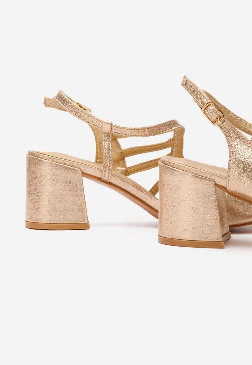 Сандали на ток Margarita златен