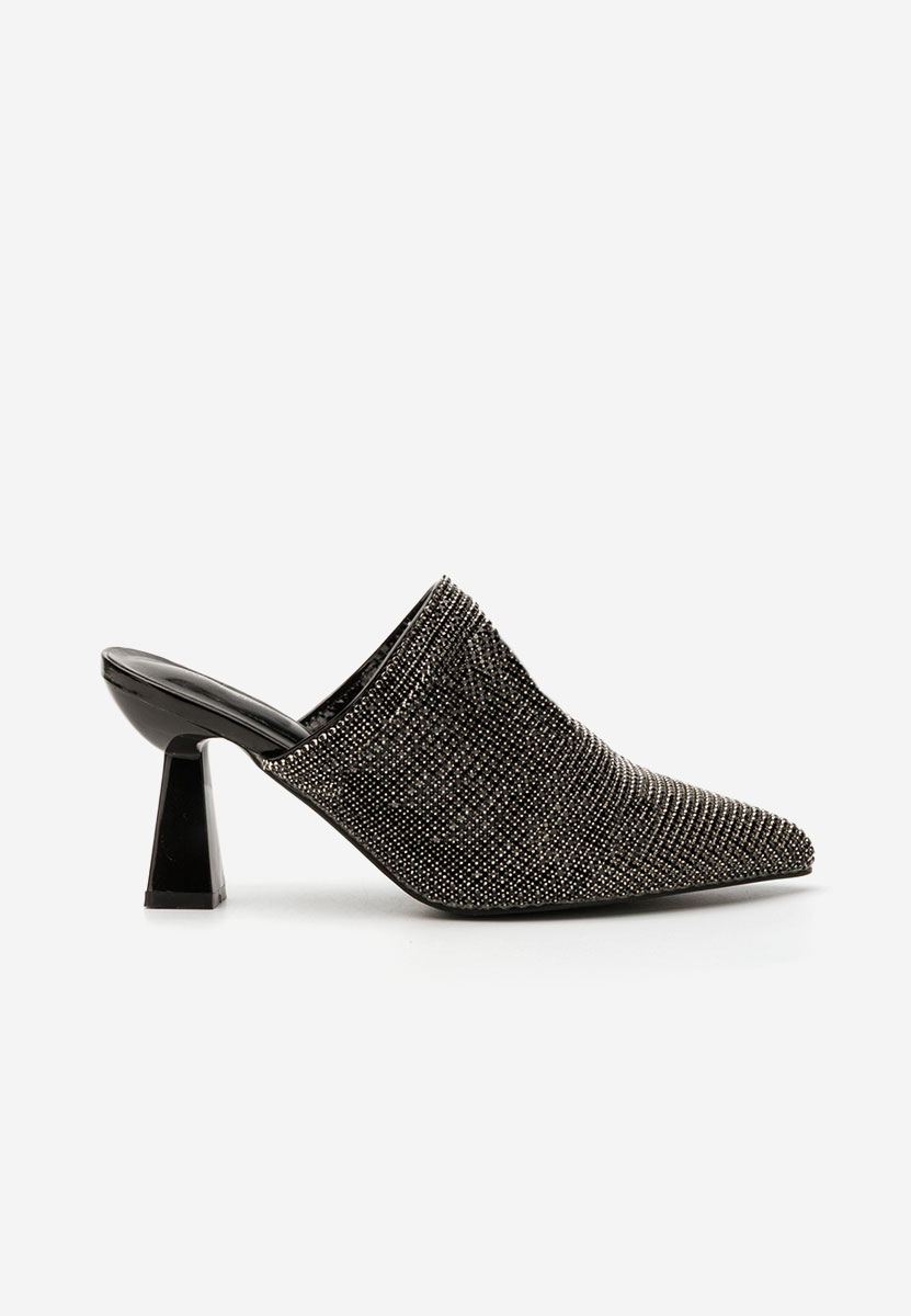 Дамски чехли Vanelsa черни