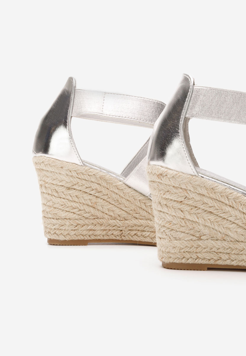 Сандали на платформа Rosaria сив