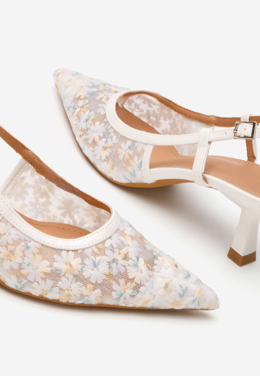 Обувки на ток Adelicya бели