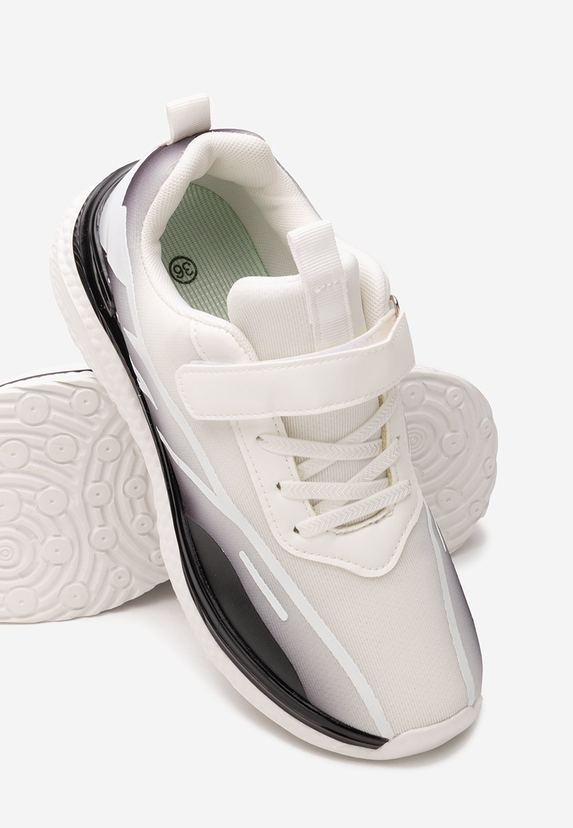 Момчета сникърси Speedy бели Момчета сникърси Speedy бели