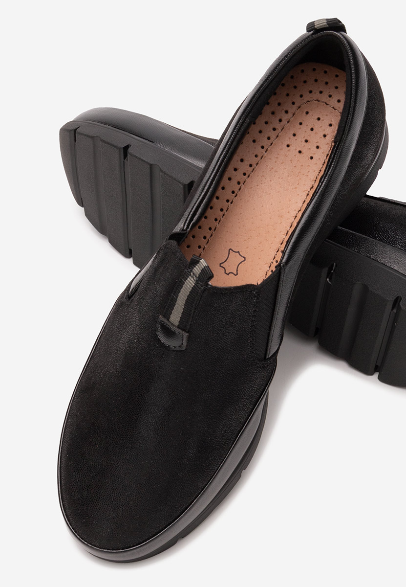 Ежедневни обувки Andreia черни