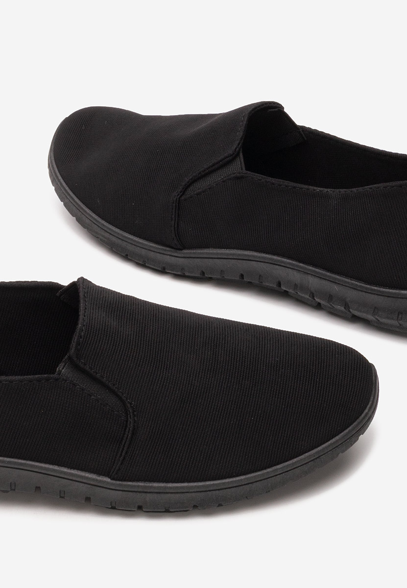 Кецове Slip-On Gretia черни