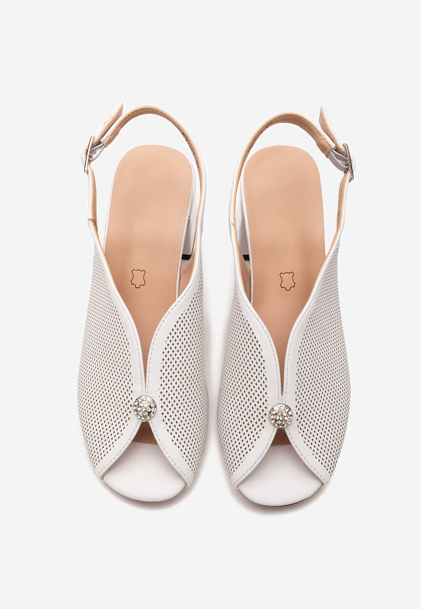 Сандали на ток Lacie бели