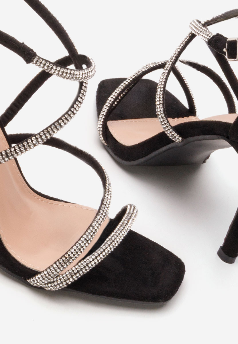 Cандали с тънък ток Stephany черен