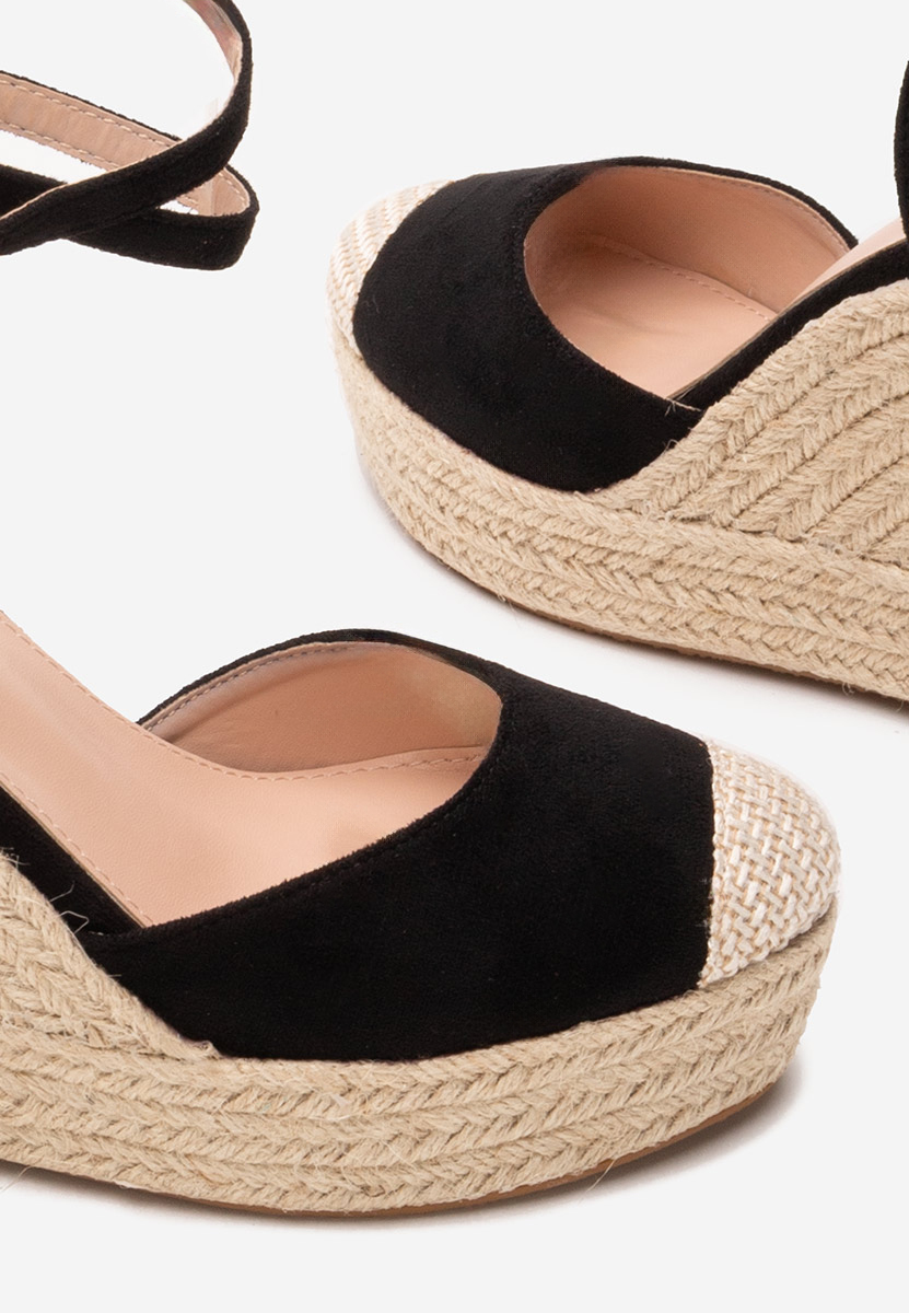 Сандали на платформа Saniza V3 черен