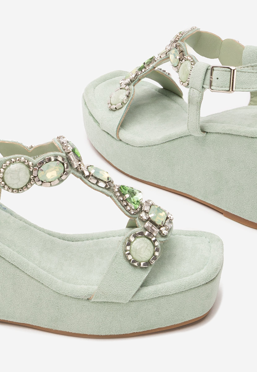 Сандали на платформа Cecilia зелен
