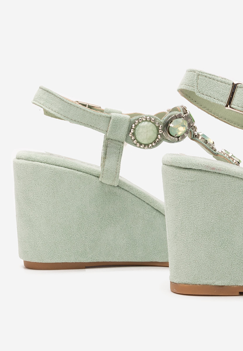 Сандали на платформа Cecilia зелен