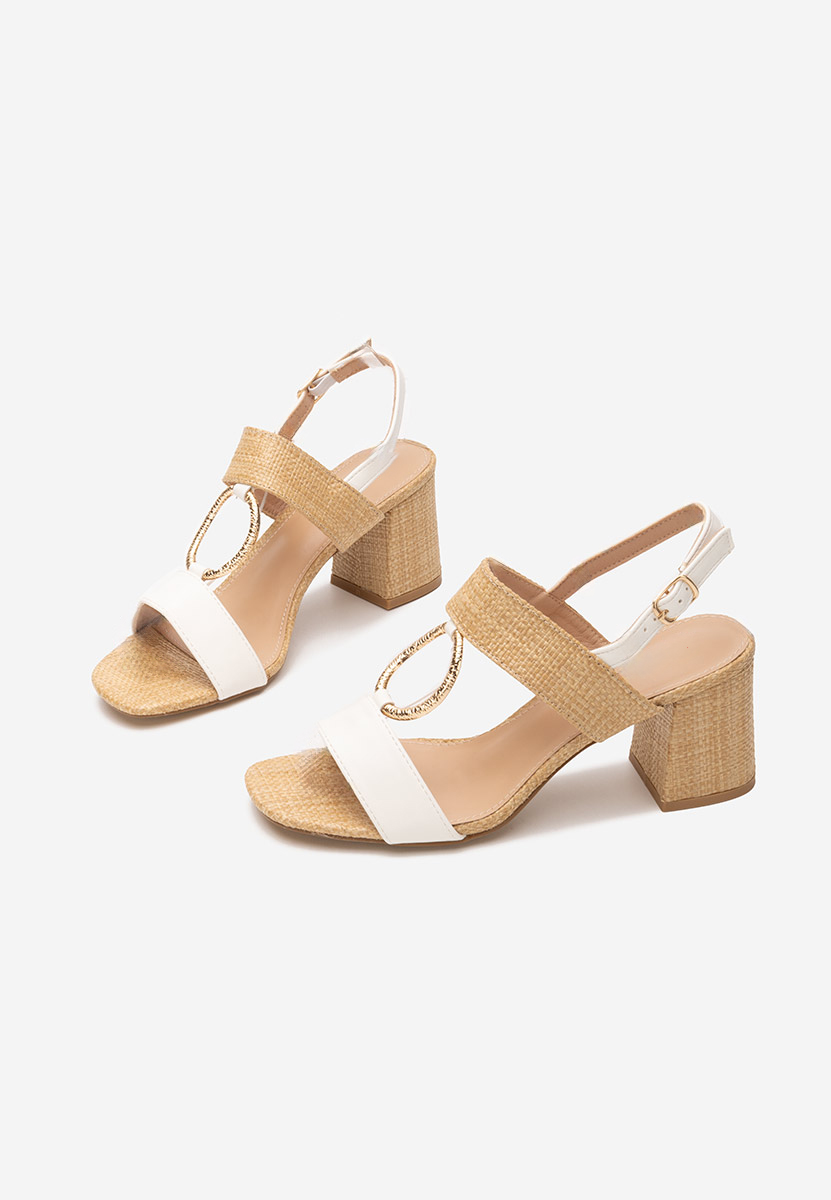 Сандали на ток Annyta бели