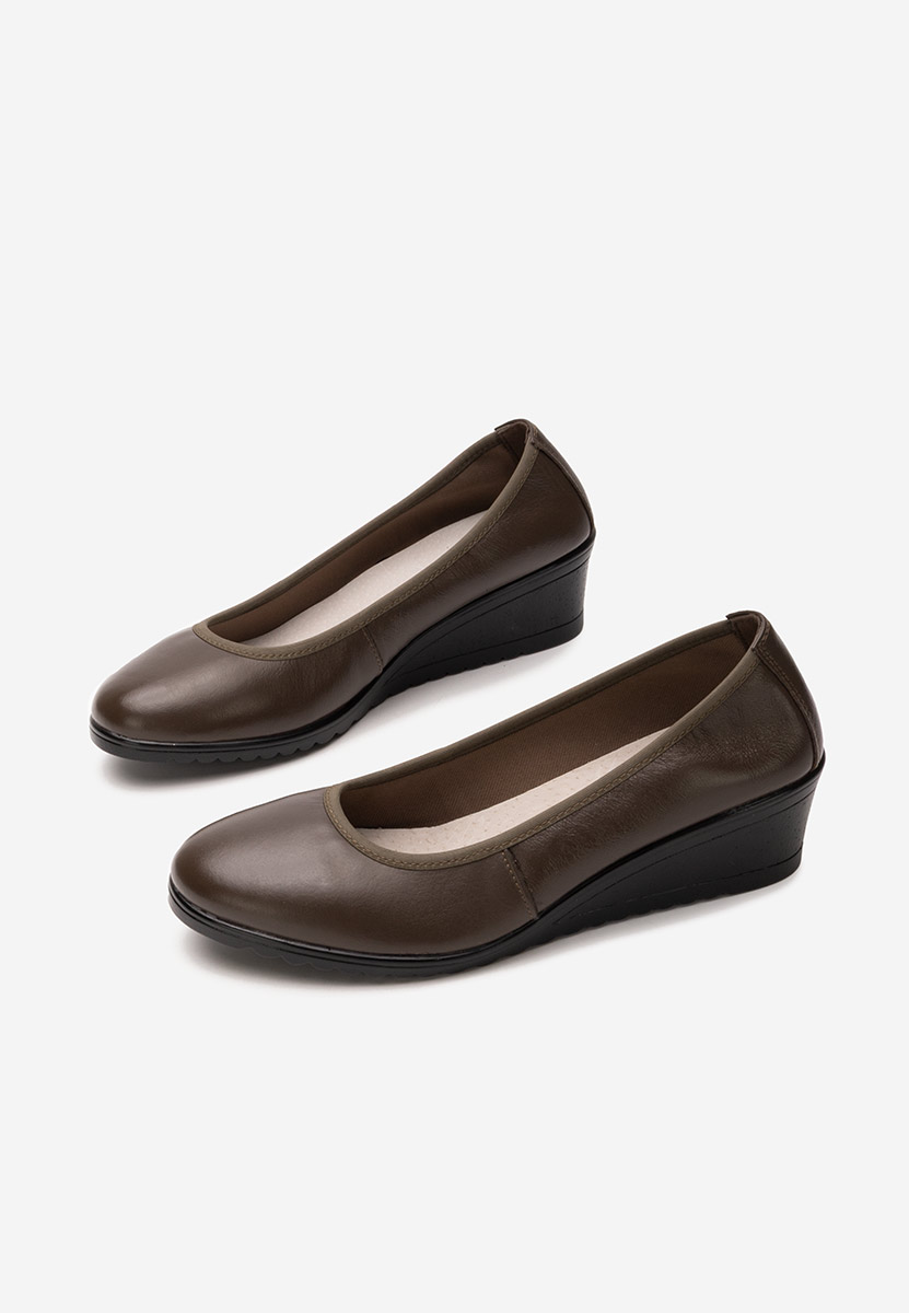 Обувки на платформа Josmia каки