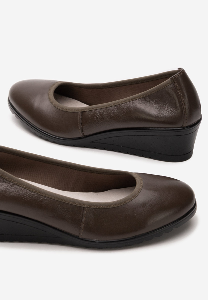 Обувки на платформа Josmia каки