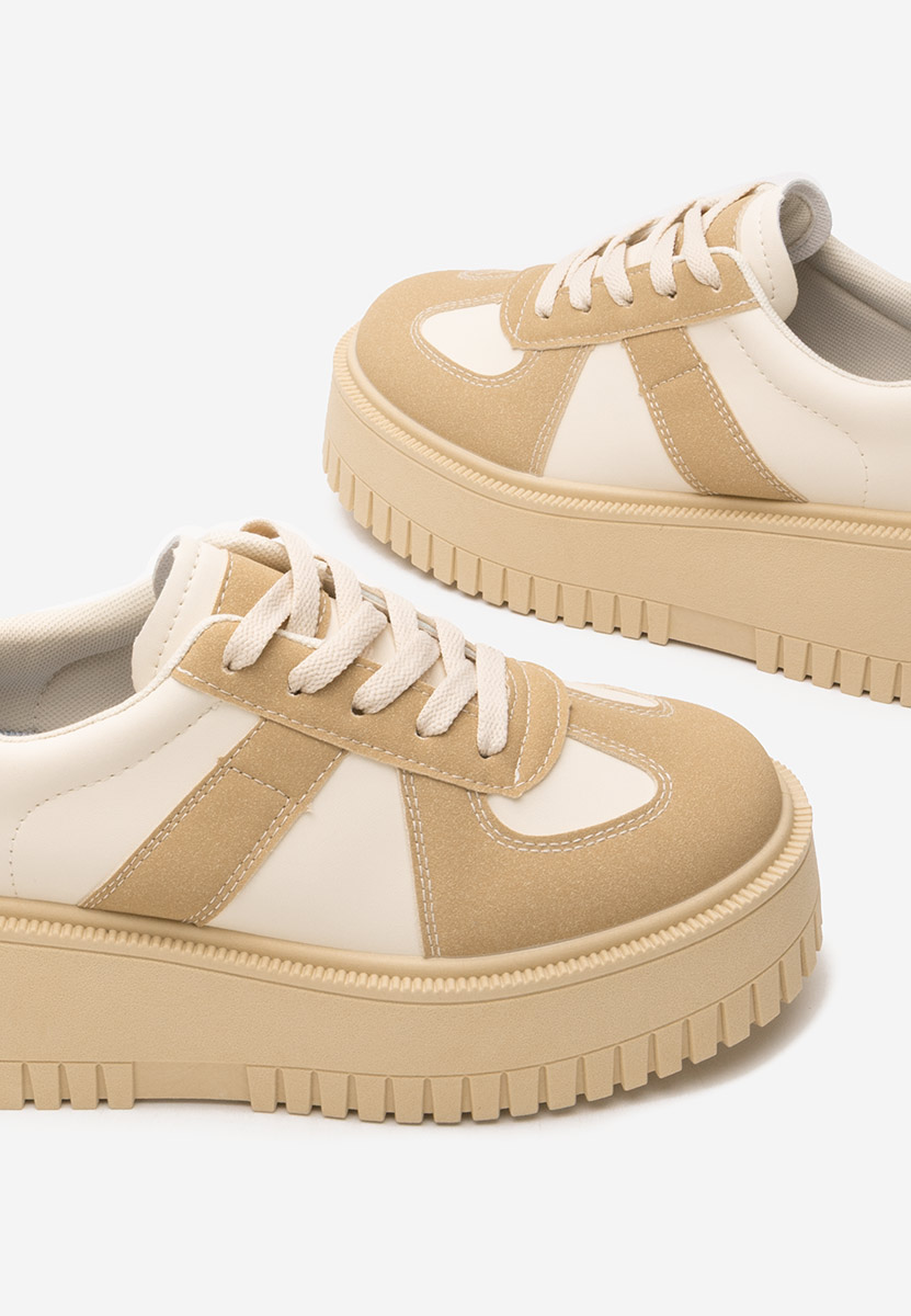 Cникърси на платформа Michele камел