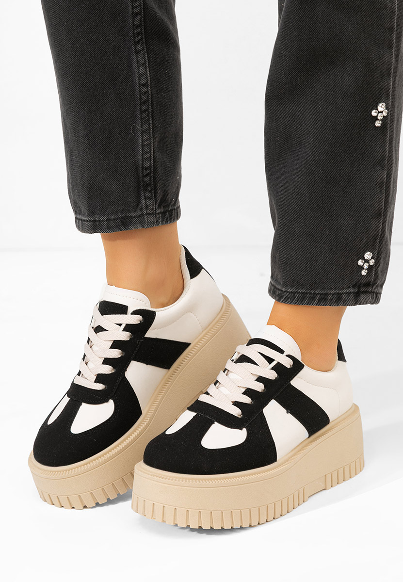 Cникърси на платформа Michele черни