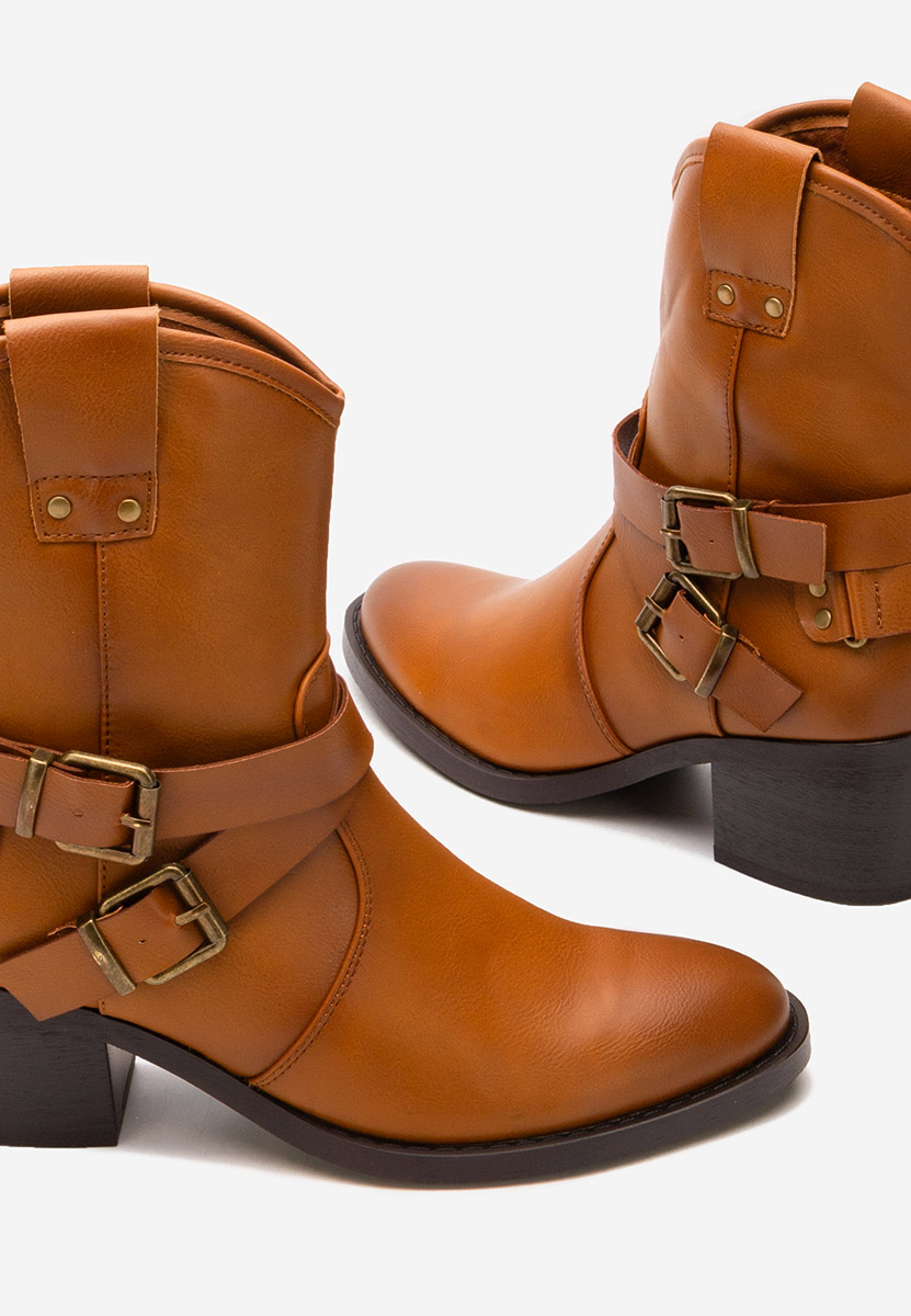 Заострени Lestery камел