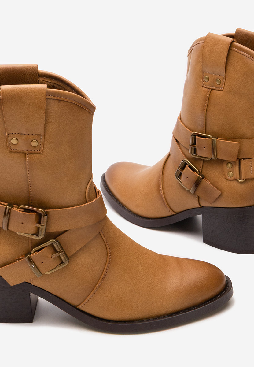 Заострени Lestery каки