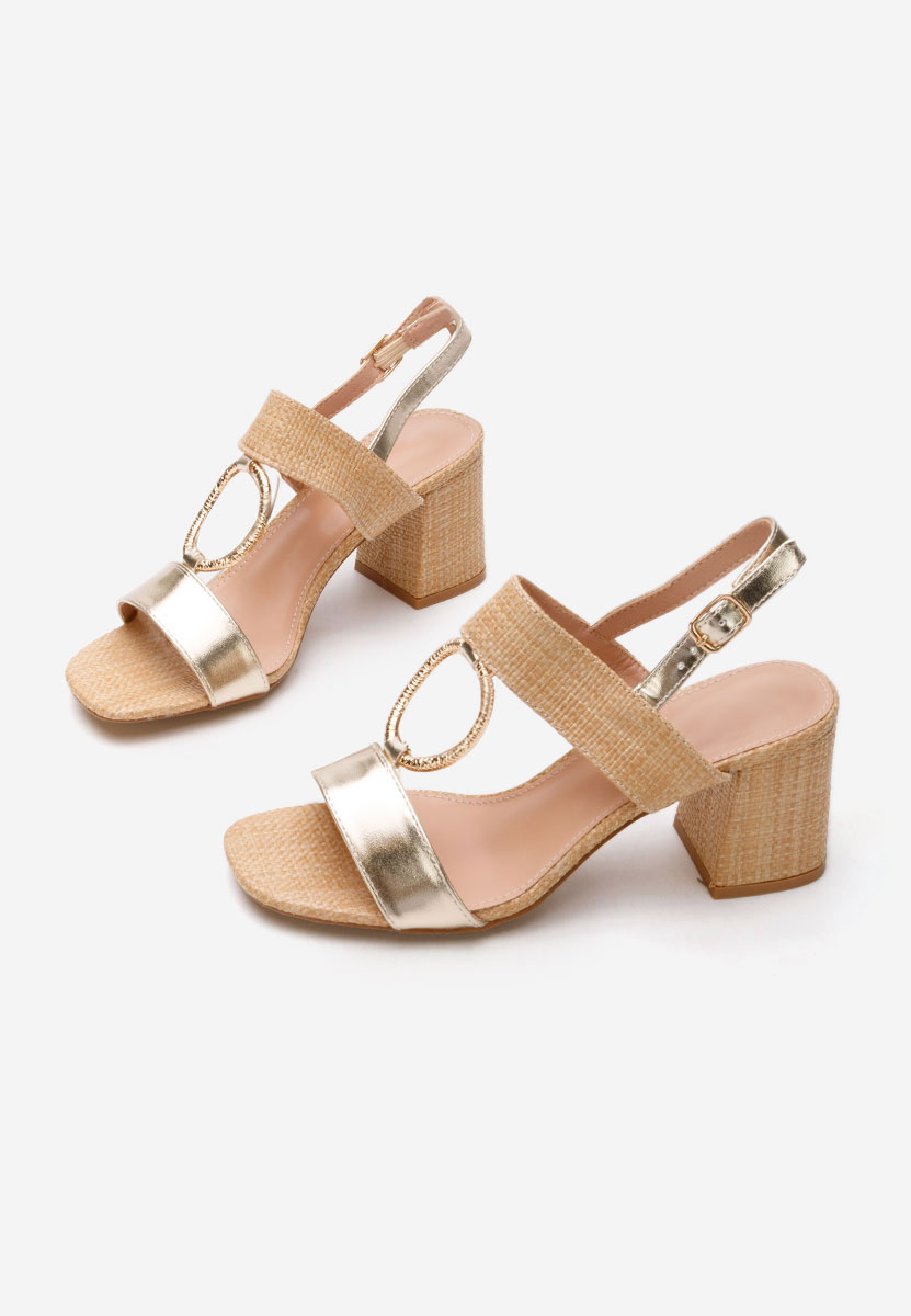 Сандали на ток Annyta златен