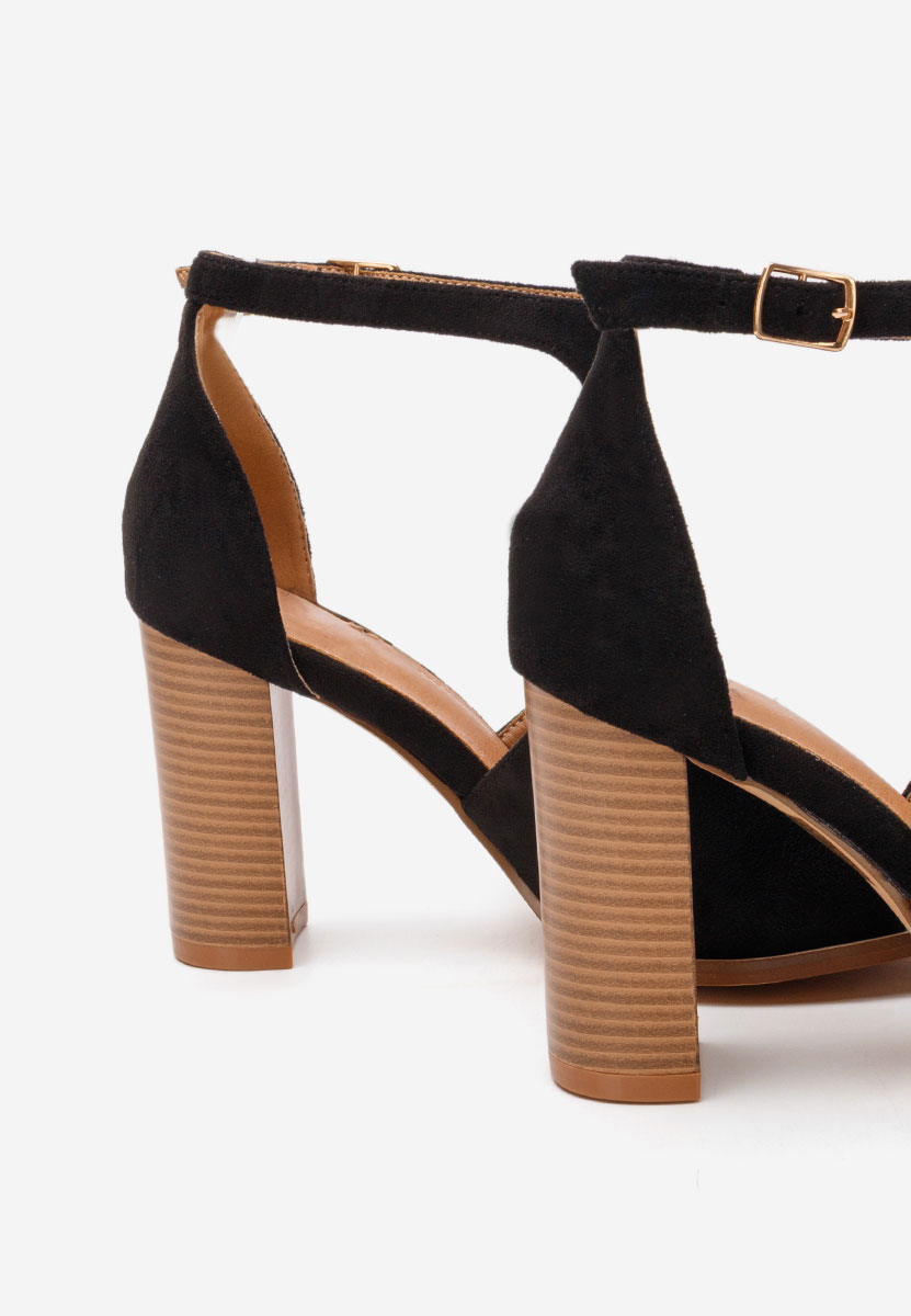 Сандали на ток Jolanda черен