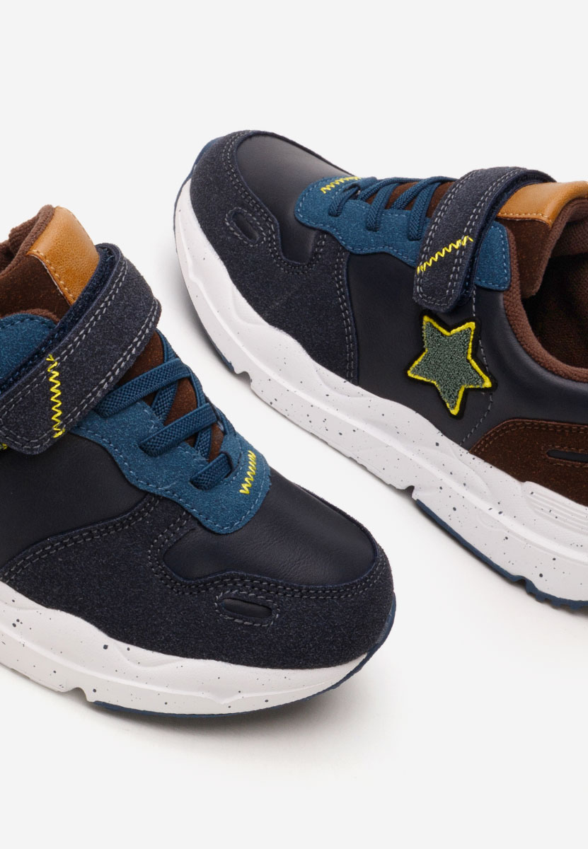 Момчета сникърси Stared военно син Момчета сникърси Stared военно син