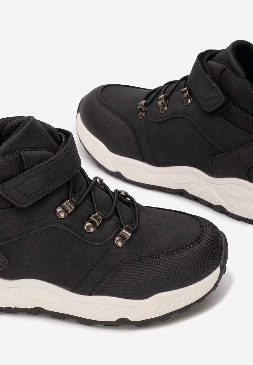 Момчета боти Isnor черен