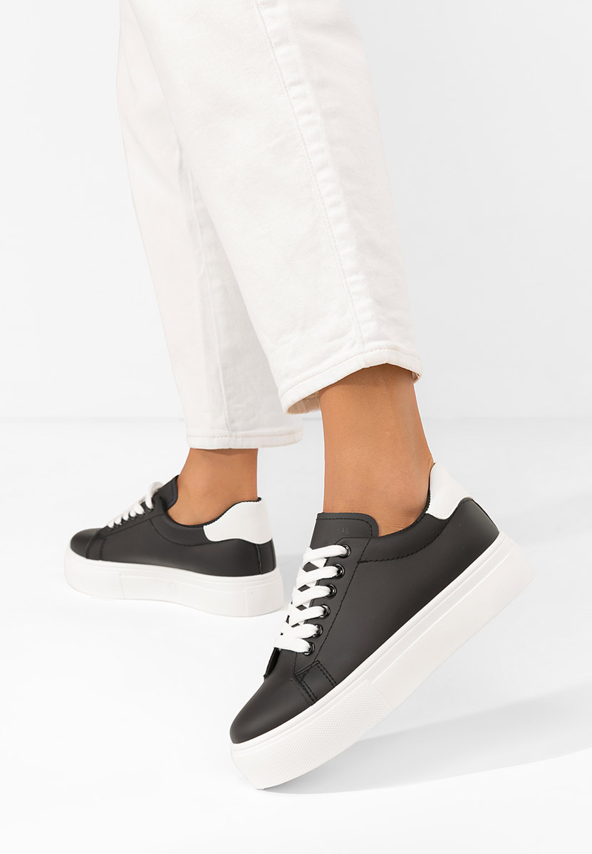 Дамски сникърси Arriba черни