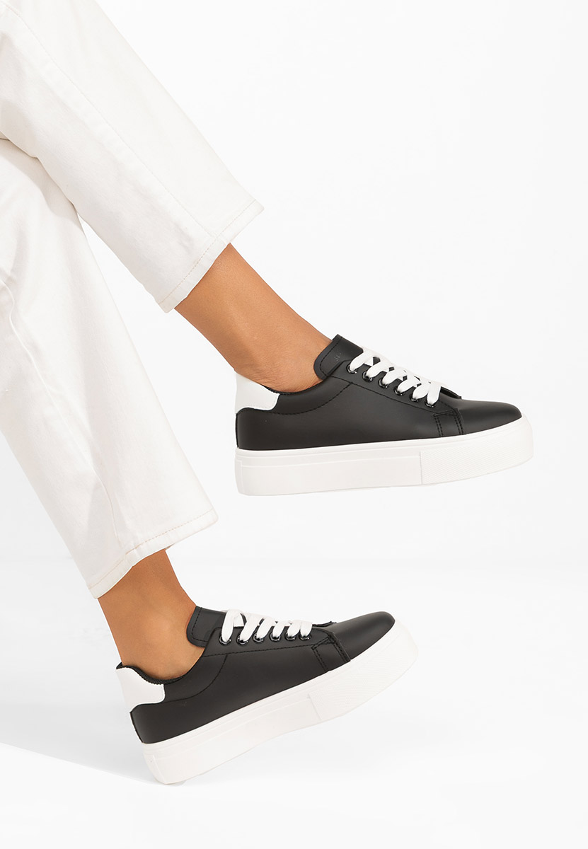 Дамски сникърси Arriba черни