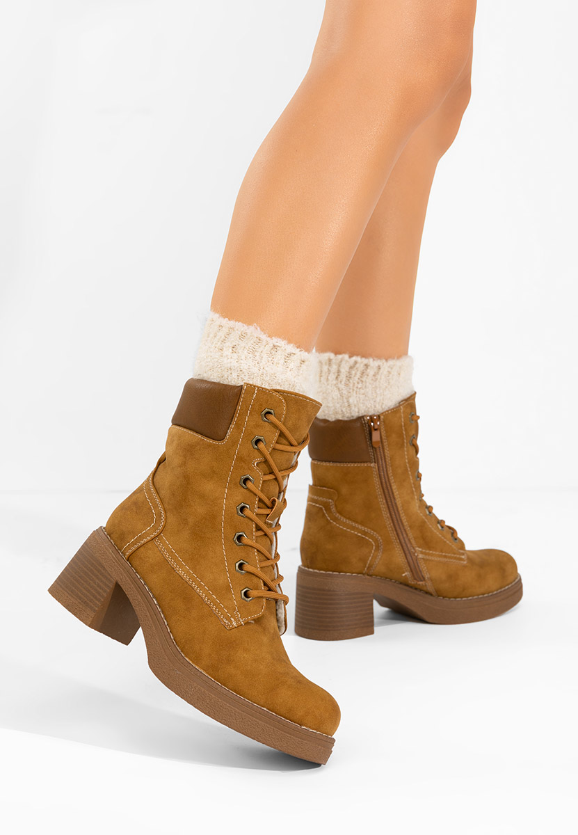 Дамски боти Celoria камел