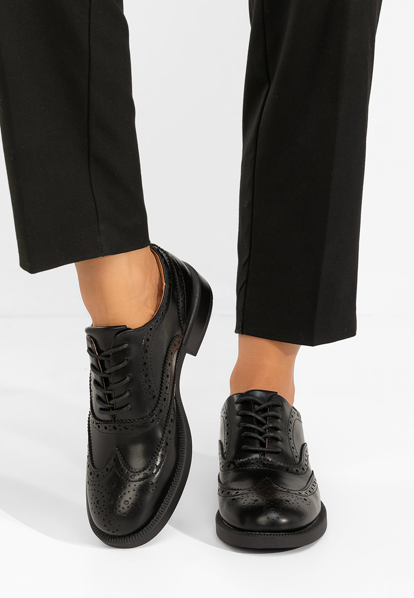Дамски обувки brogue Valira черни
