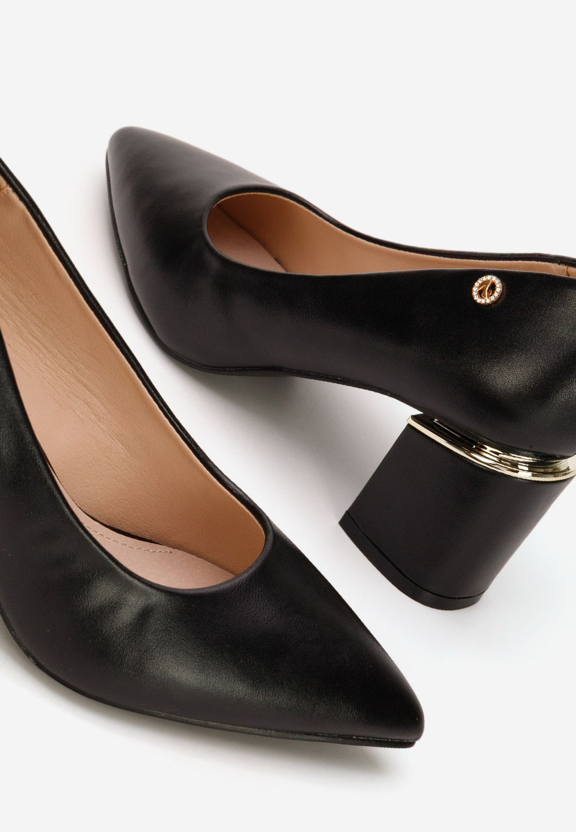 Oбувки с дебел ток Nelia V4 черни