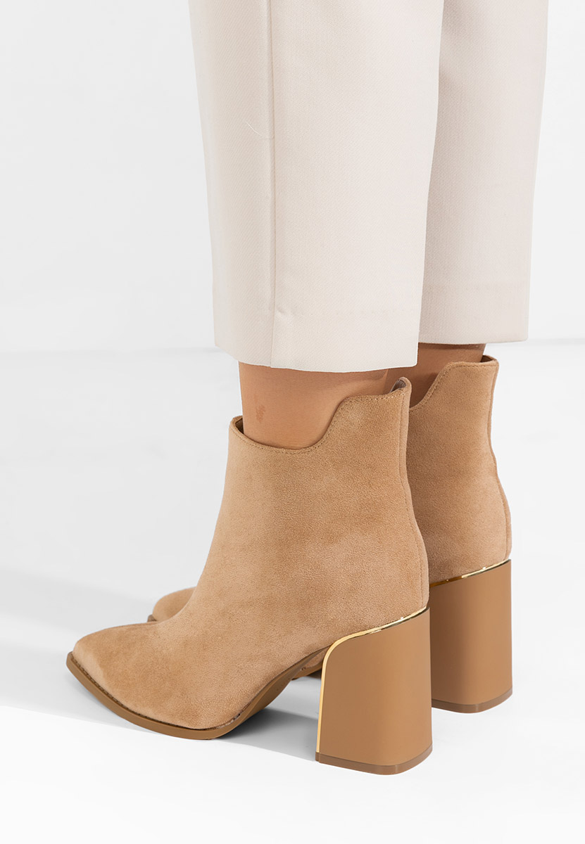 Боти на дебел ток Savrina каки