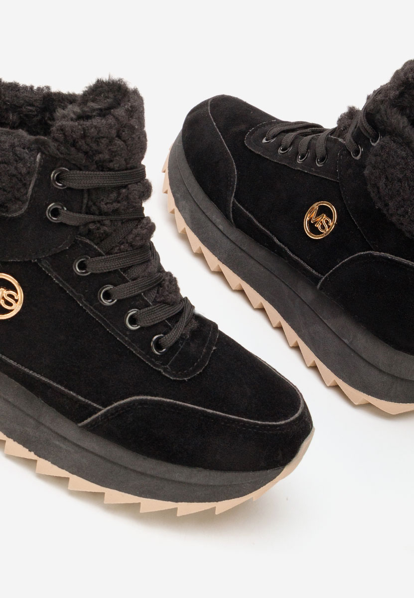 Дамски Зимни маратонки Avilma V3 черни