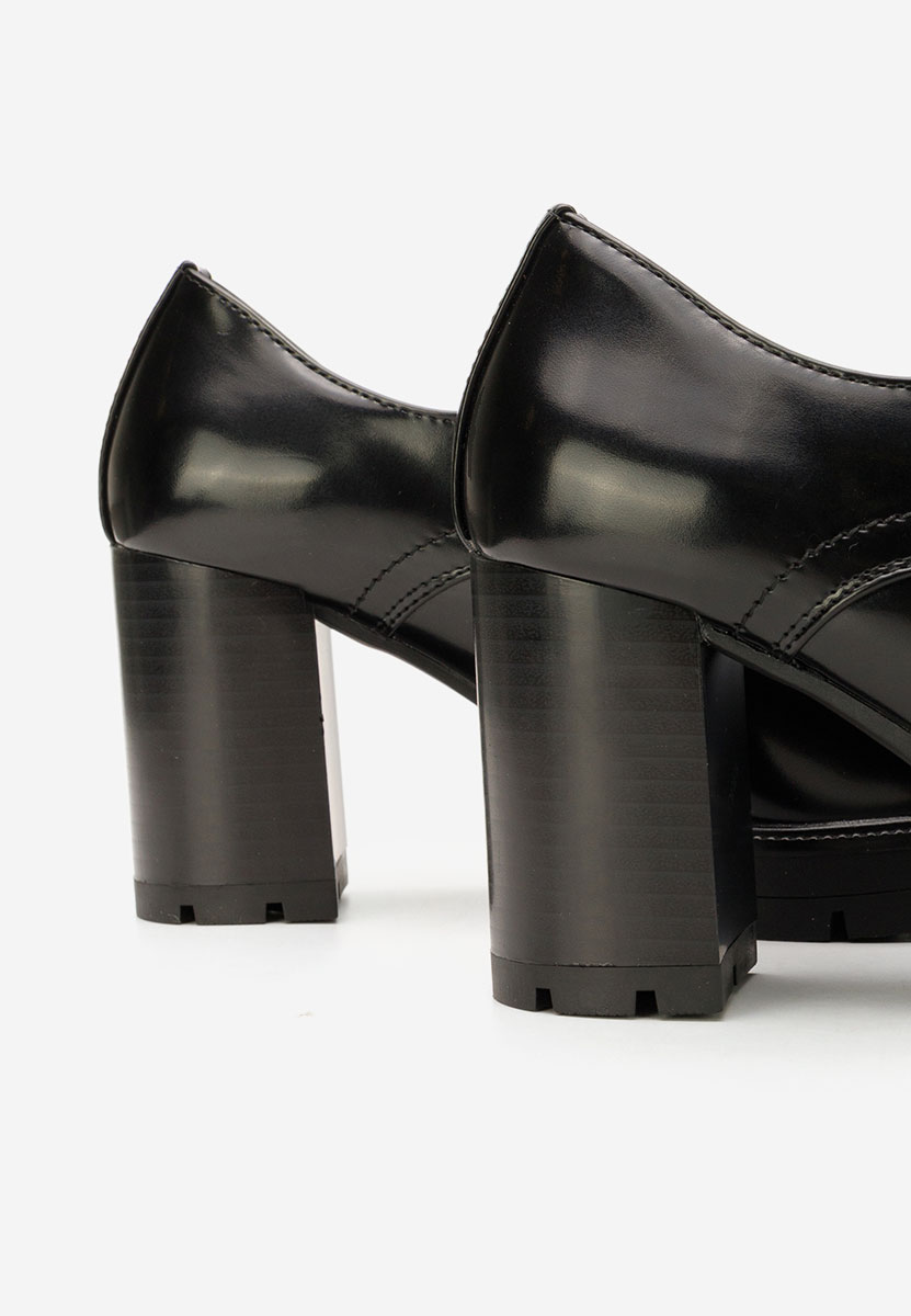 Ежедневни обувки Pluvina черни