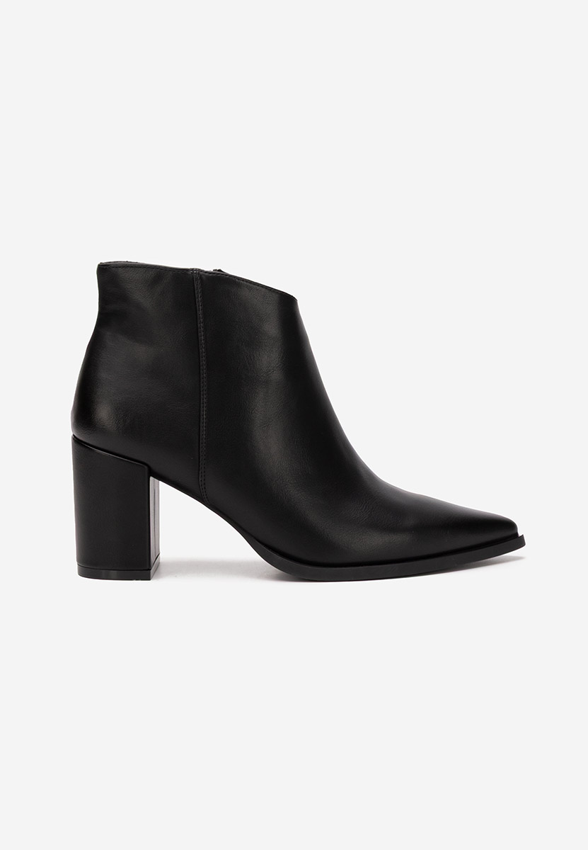 Боти на дебел ток Jamilia черен